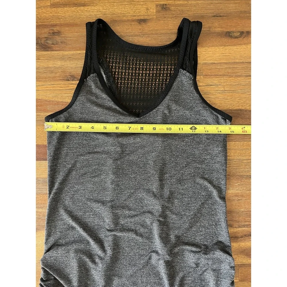 Lululemon Run Black Tie and Fly‎ Ruched Sides Tank Never Worn Size 2 - Picture 6 of 16